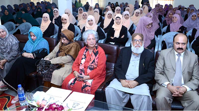 Dr Tahir-ul-Qadri’s services laudable: Sayyida Abida Hussain Dr Tahir-ul-Qadri’s services laudable: Sayyida Abida Hussain