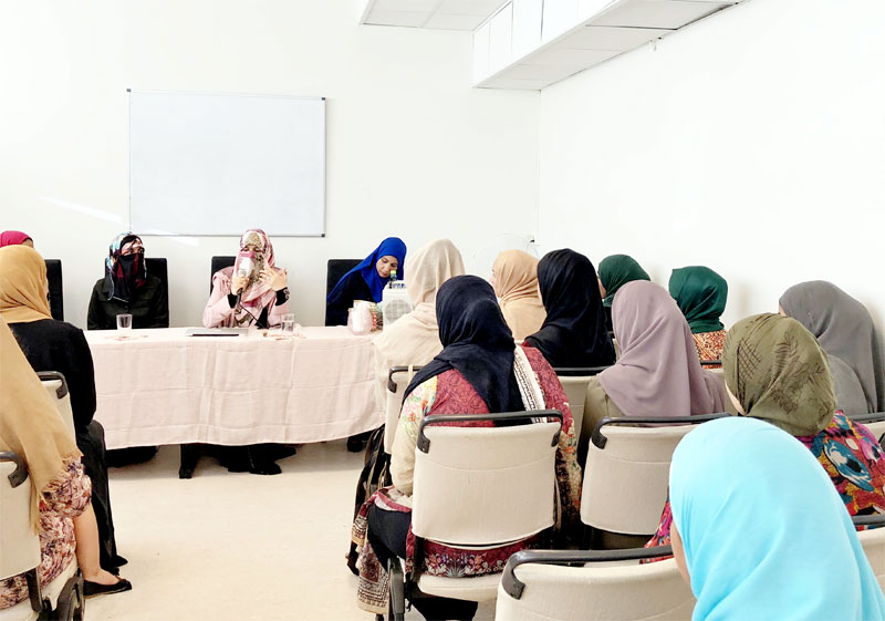 Dr Ghazala Hassan Qadri meets the Minhaj Sisters League Oslo (Norway)