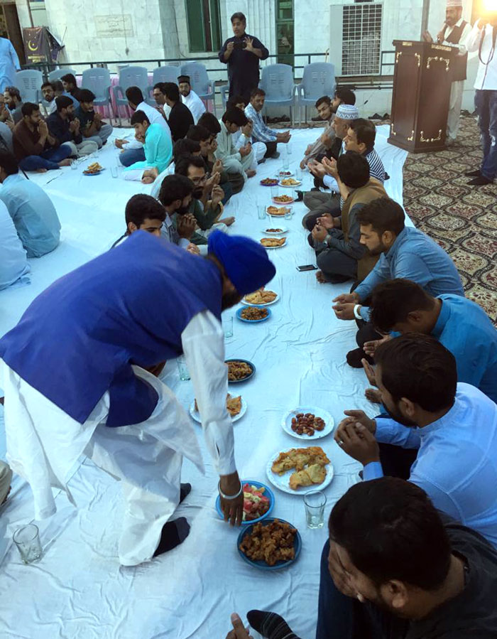 Faith leaders attend Interfaith Iftar dinner under MQI