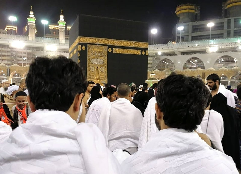 Dr Hassan Mohi ud Din Qadri performs Umrah