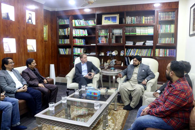 Chairman of Global Mission Awareness USA visits Minhaj University Lahore