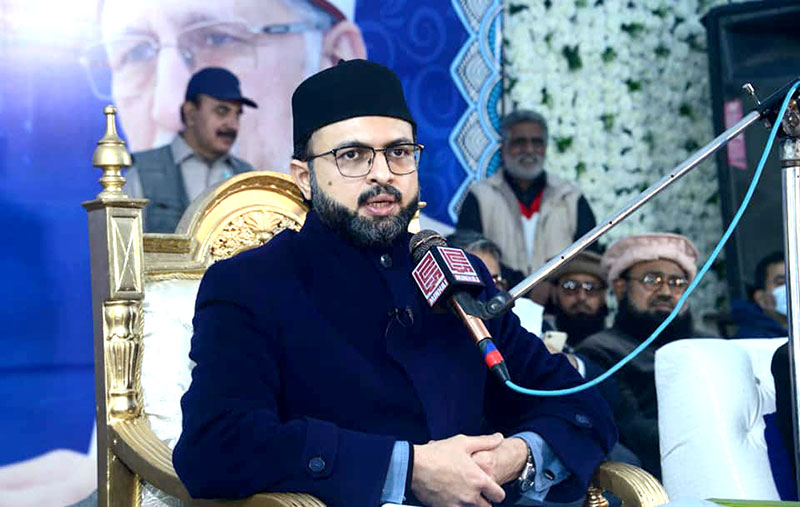 Dr Hassan Qadri addressing Farogh-e-Ishq-e-Mustafa Conference in Faisalabad