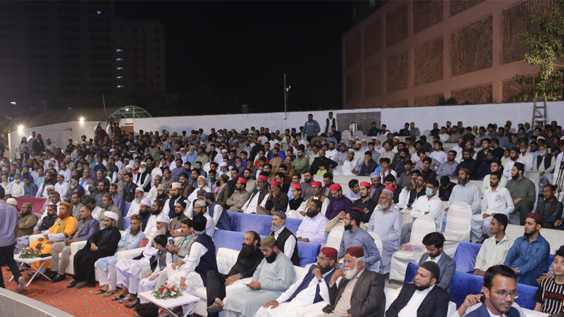 The book Launching Ceremony of Al-Qa'ul-ul-Mateen-fi-Amr-Yazid-al-Lae'en in Karachi