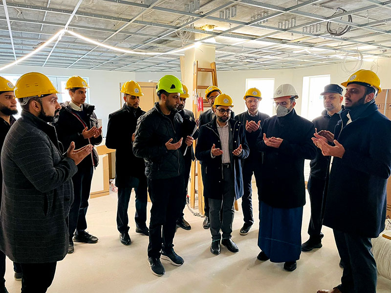 Dr Hassan Mohi-ud-Din Qadri visits construction site of Amager center