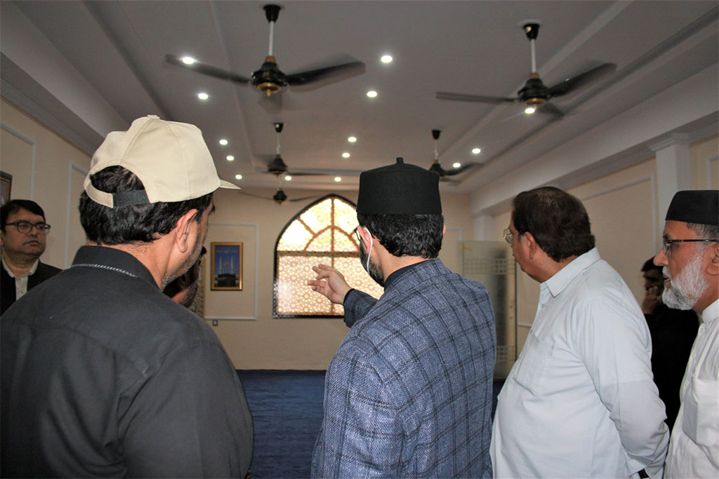 Dr Hassan Qadri visits Itikaf City of MQI