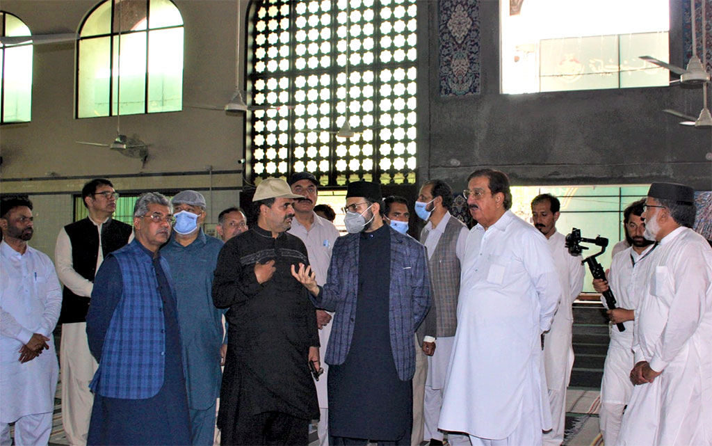 Dr Hassan Qadri visits Itikaf City of MQI