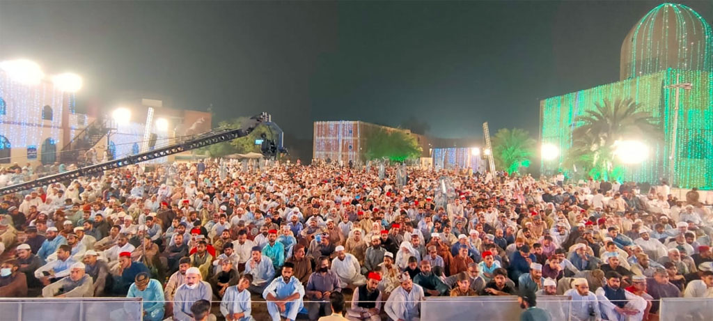 Dr Tahir ul Qadri addresses Mutakifeen in Minhaj ul Quran Itikaf City 2022