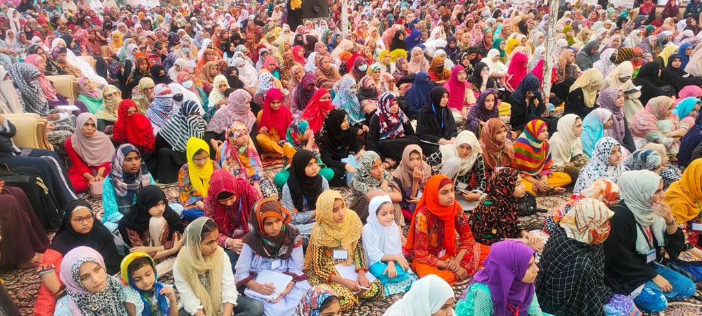 Dr Tahir ul Qadri addresses Mutakifeen in Minhaj ul Quran Itikaf City 2022