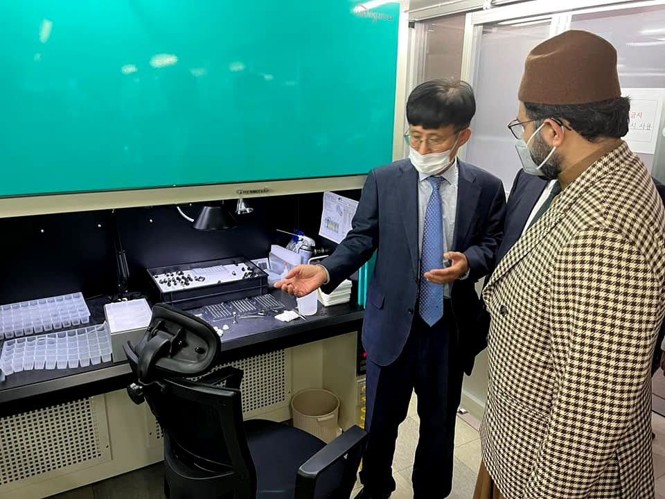 Dr Hassan Mohi ud Din Qadri visits Tech University of Korea Siheung-si