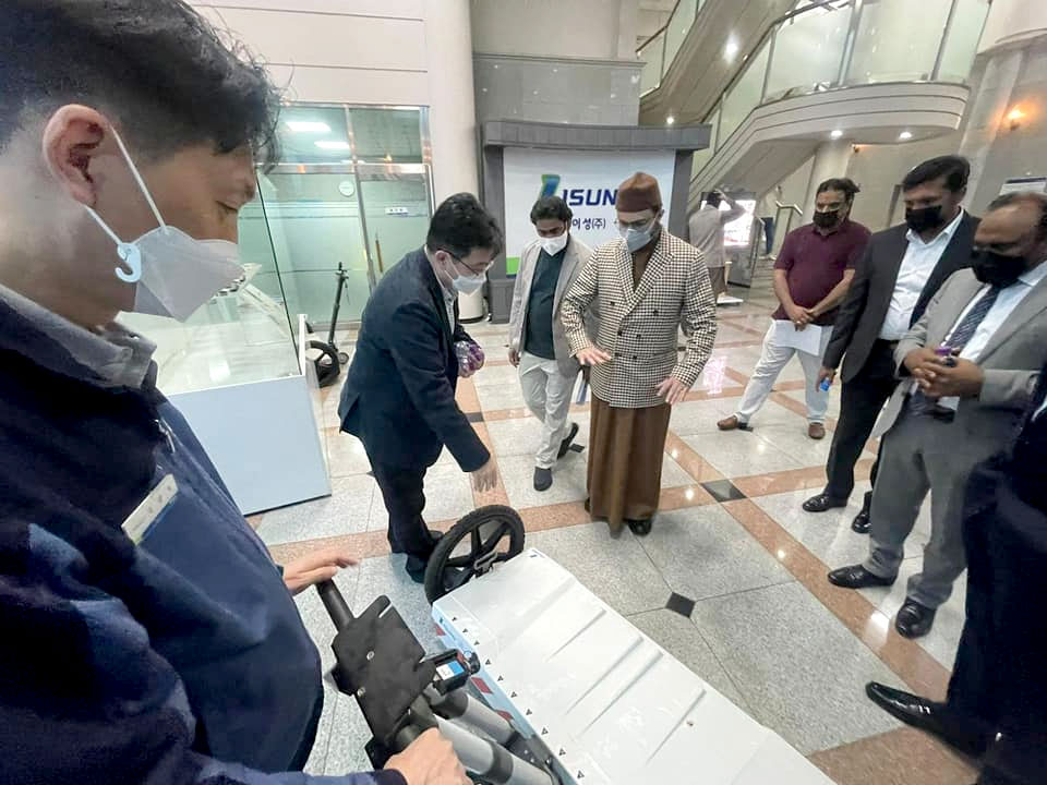 Dr Hassan Mohi ud Din Qadri visits Tech University of Korea Siheung-si