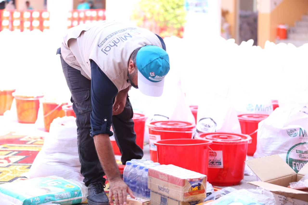 MWF distributing hygiene kits along with food bags in flood-hit areas ...