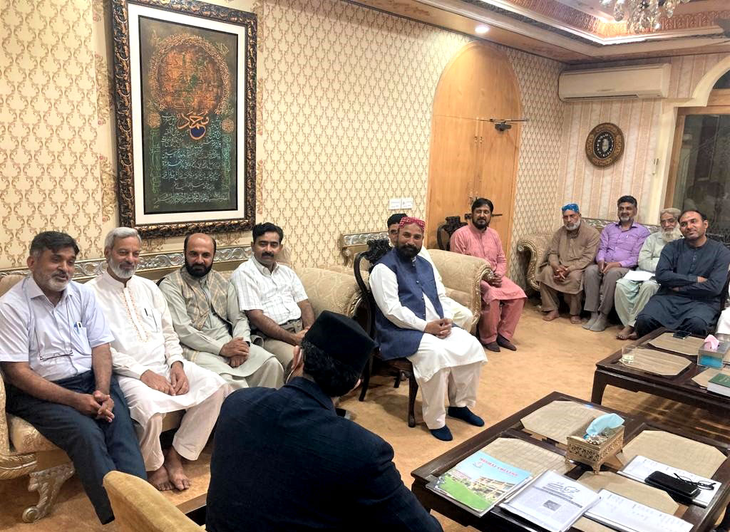 Minhaj-ul-Quran Lahore team call on Dr Hassan Qadri