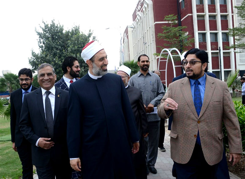 Egyptian Shuyukh delegation visits minhaj university lahore