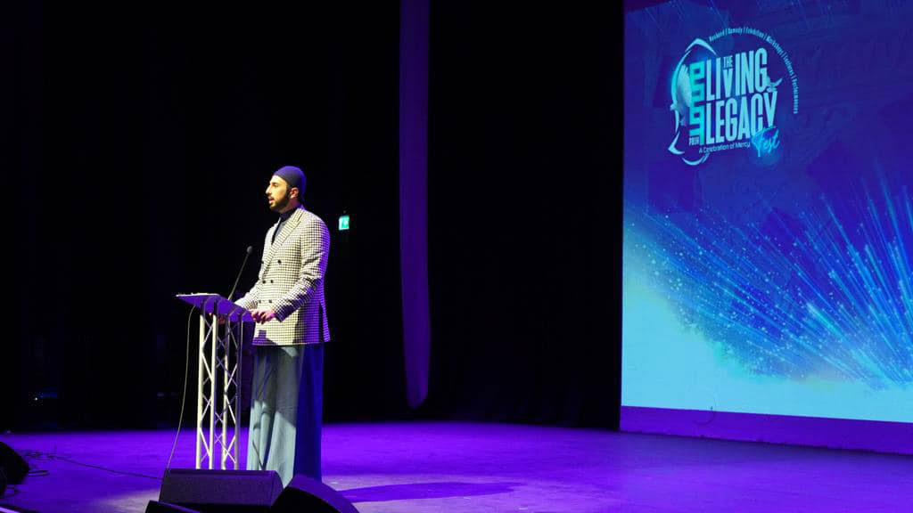 Hammad Mustafa Qadri addressing event Living Legacy Fest - A Celebration of Mercy