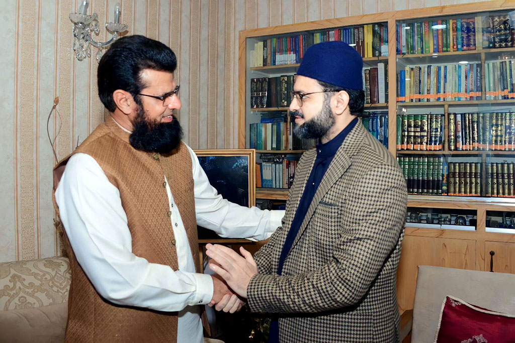 Aleem Dar calls on Dr Hassan Qadri - 9