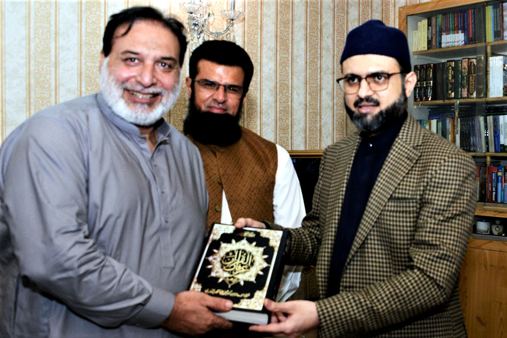 Aleem Dar calls on Dr Hassan Qadri - 5