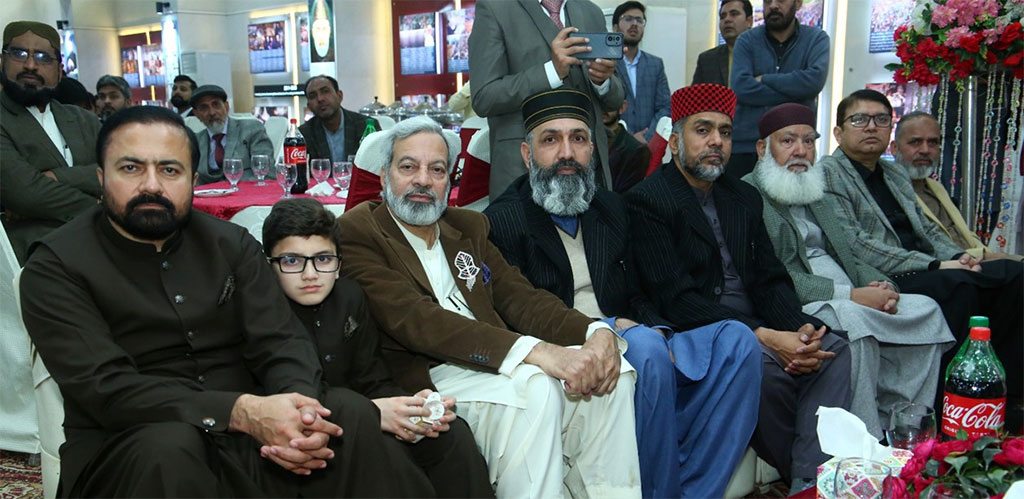 Shaheed Tanzila Amjad daughter Bisma Amjad rukhsati from Dr Tahir-ul-Qadri residence