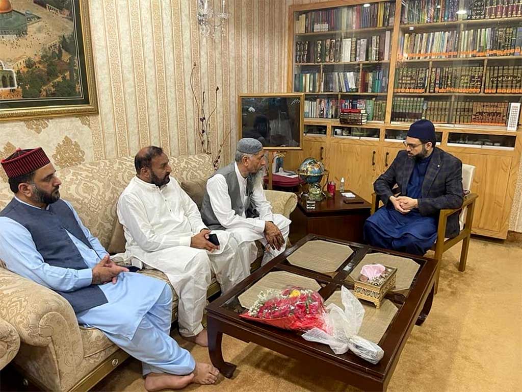 Chairman of Tarbiat Welfare Foundation Kasur and CEO of Pak Cattle Feed met with Dr. Hassan Qadri