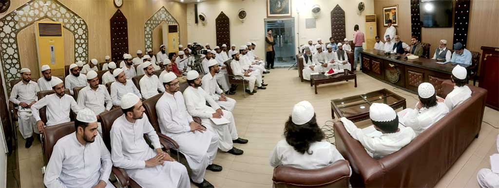 Dr Hassan Qadri Meeting With COSIS Students -6