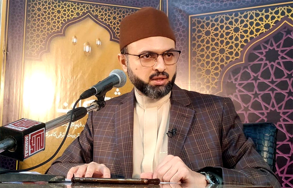 Dr Hassan Qadri addressing Tarbiyati session in Itikaf City - 2