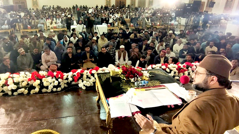 Dr Hassan Qadri addressing Rehma tul lilAlamn Conference in Bahawalpur