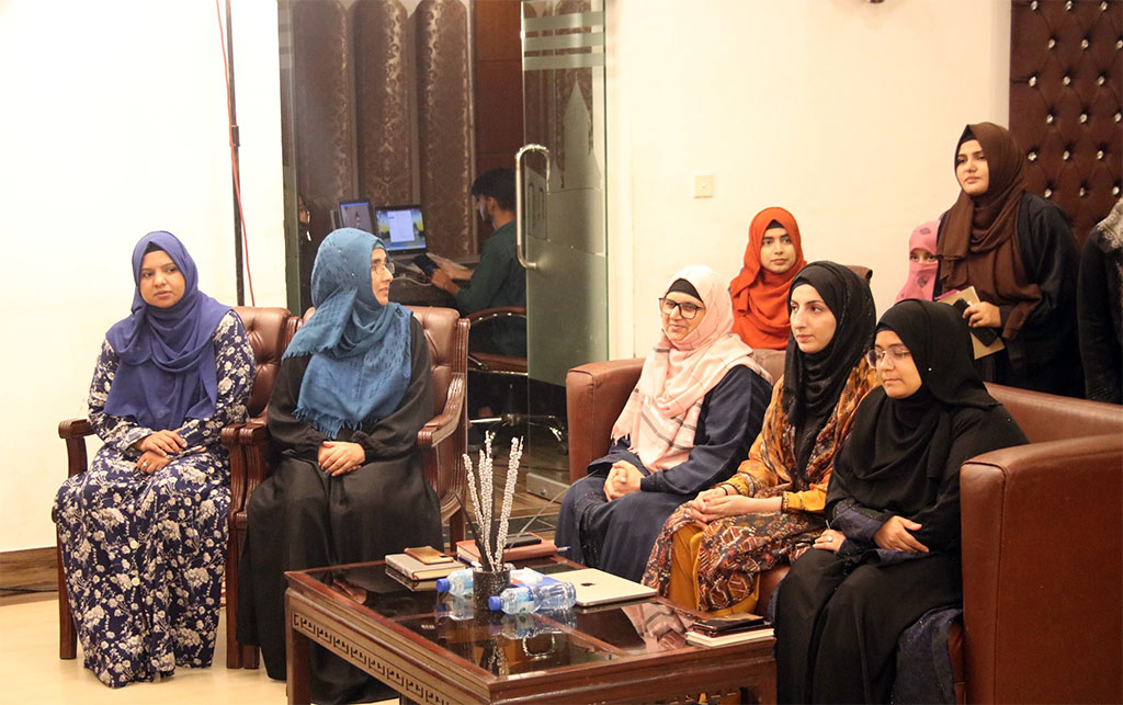 Dr Hassan Qadri met MWL Executive team
