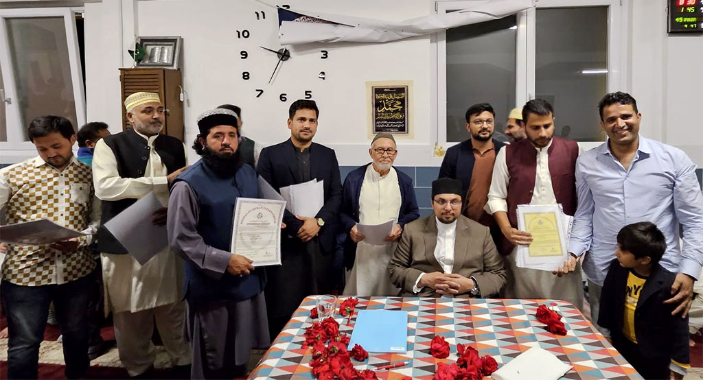 Dr Hussain Qadri Participate in Worker Convention under MQI Italy