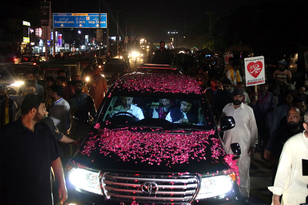 Dr Hussain Qadri addressing Milad Rally -4