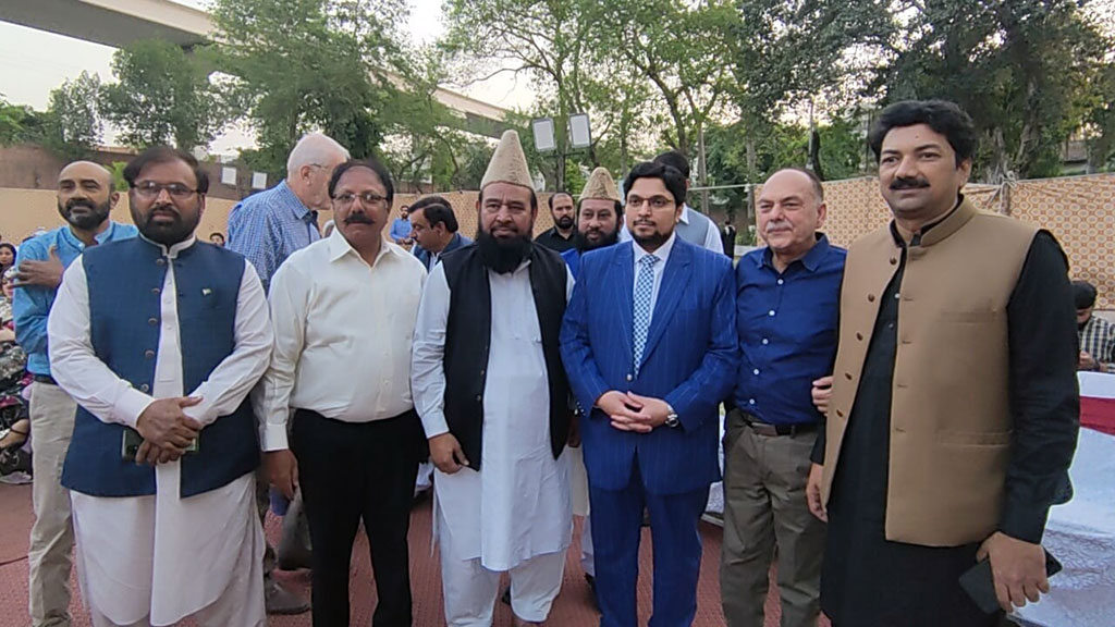 Dr Hussain Qadri participates in Interfaith Eid Millan Party -16