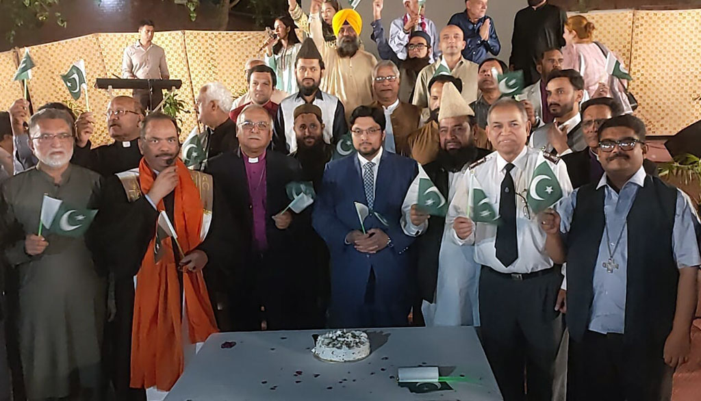Dr Hussain Qadri participates in Interfaith Eid Millan Party -15