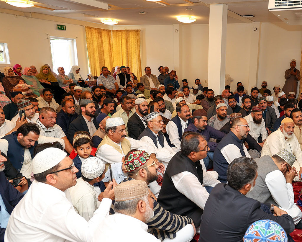 Dr Muhammad Tahir-ul-Qadri visits MQI Center in Sweden -2