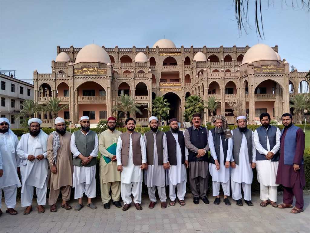 Khurram Nawaz gandapur visit Darul Uloom Haqqania