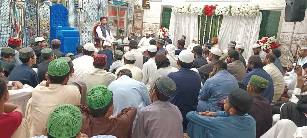 Rana idrees Qadri participate in Ahlebat conference