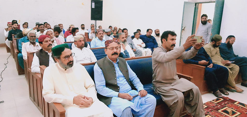 Sardar Shakir Khan Mizari Participate Syeda Fatima Conference