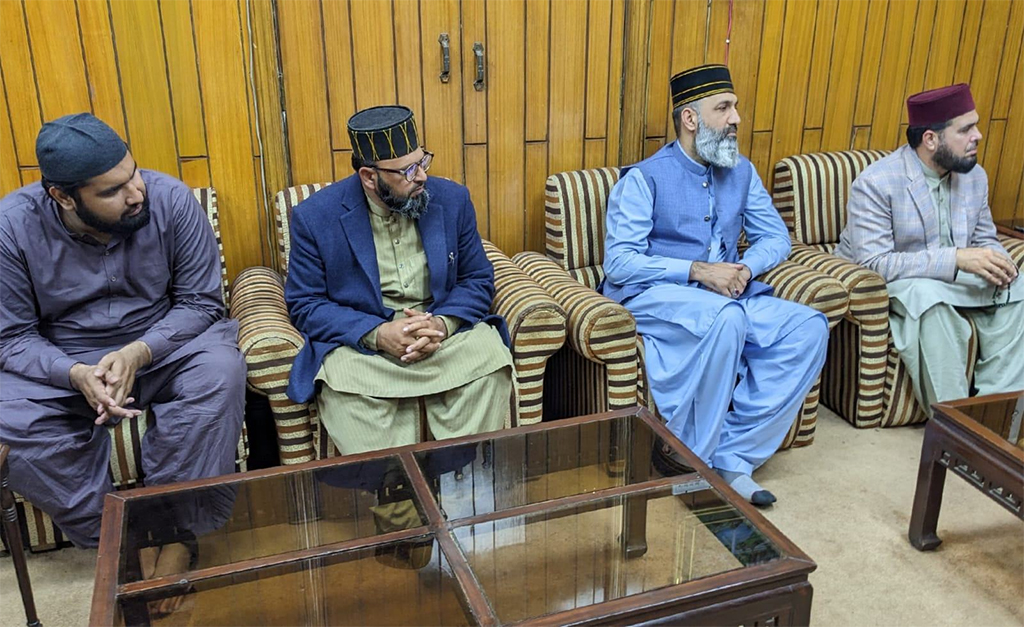 Scholar of Minhaj met With Dr Hassan Qadri