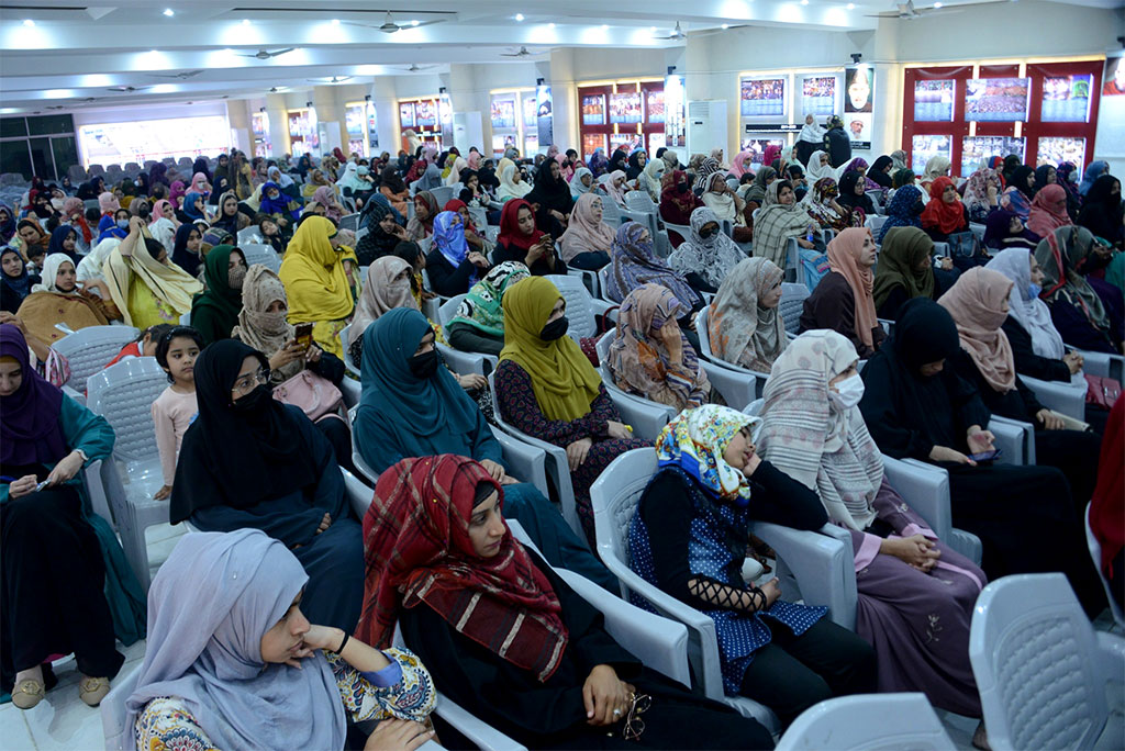 Spiritual gathering of Shab-e-Barat and Gosha e Durood Majlis