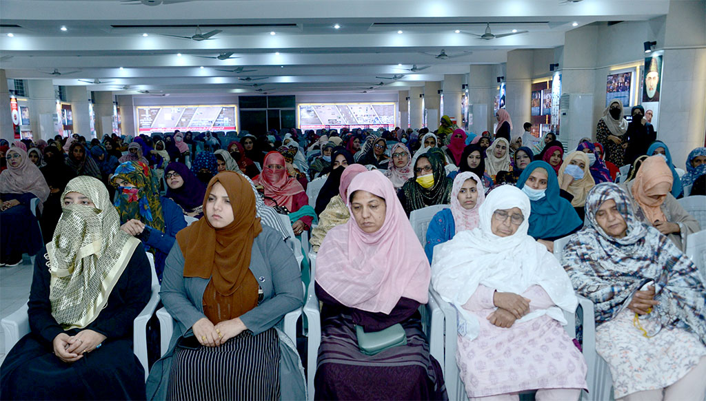 Spiritual gathering of Shab-e-Barat and Gosha e Durood Majlis