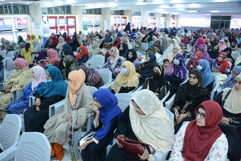 Spiritual gathering of Shab-e-Barat and Gosha e Durood Majlis