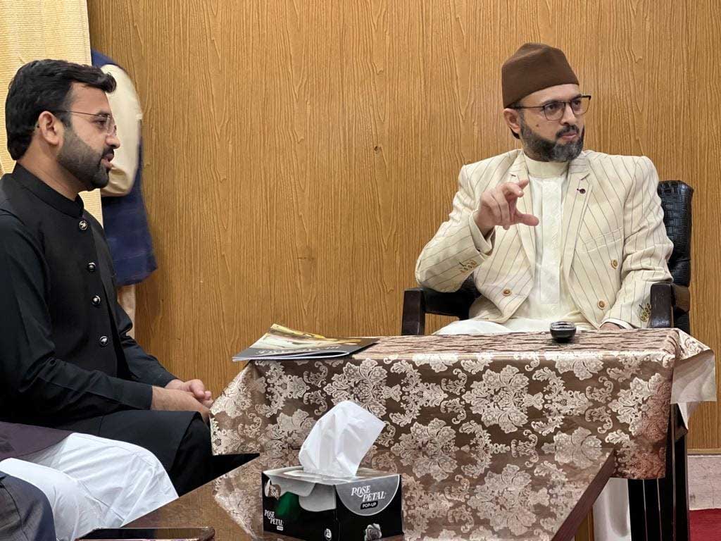 Shaikh Farhan Aziz Meeting With Dr Hassan Qadri