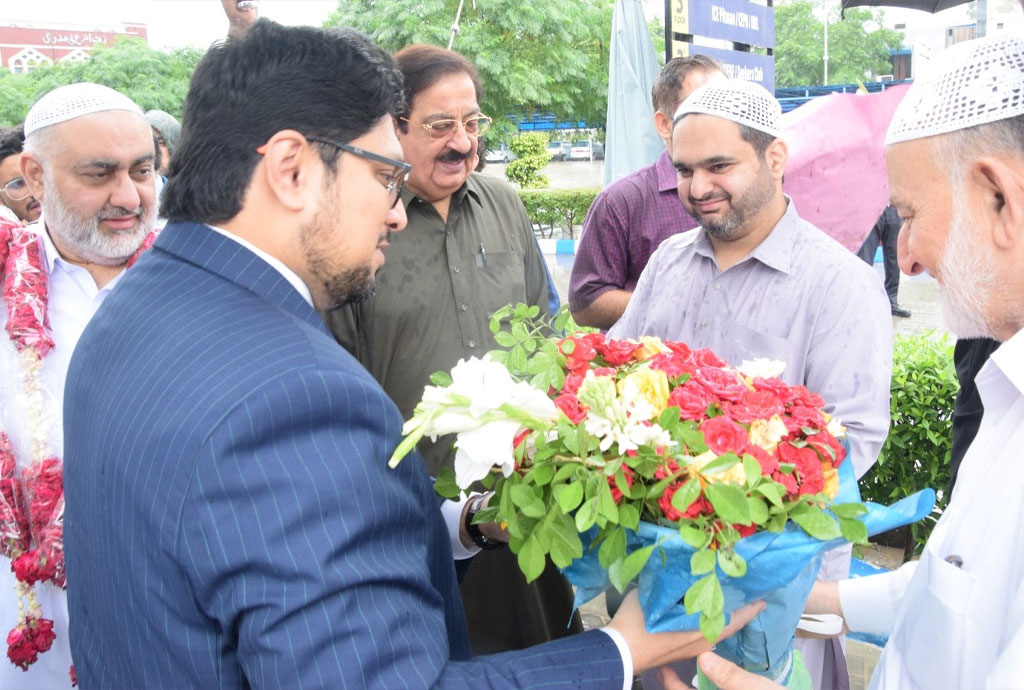 dr hussain qadri meeting with peer of ghamkol sharif