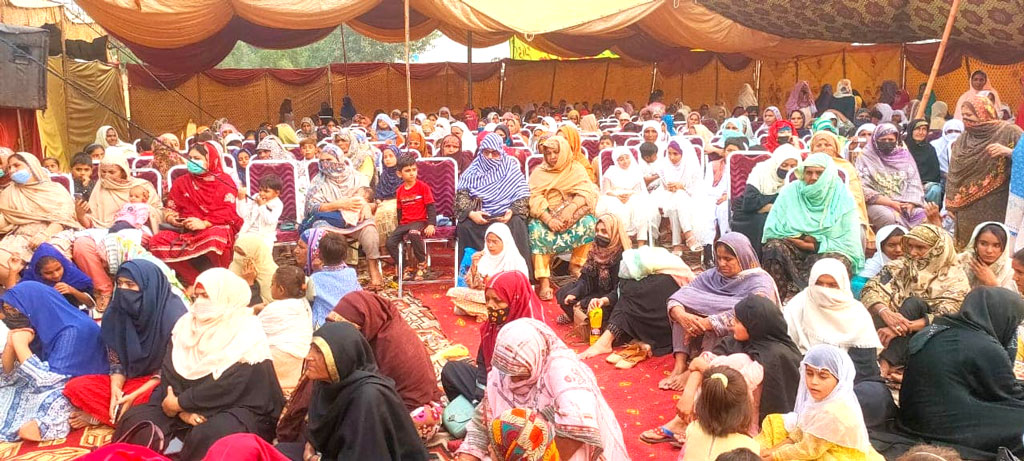 dr hussain qadri addressing sufi conference