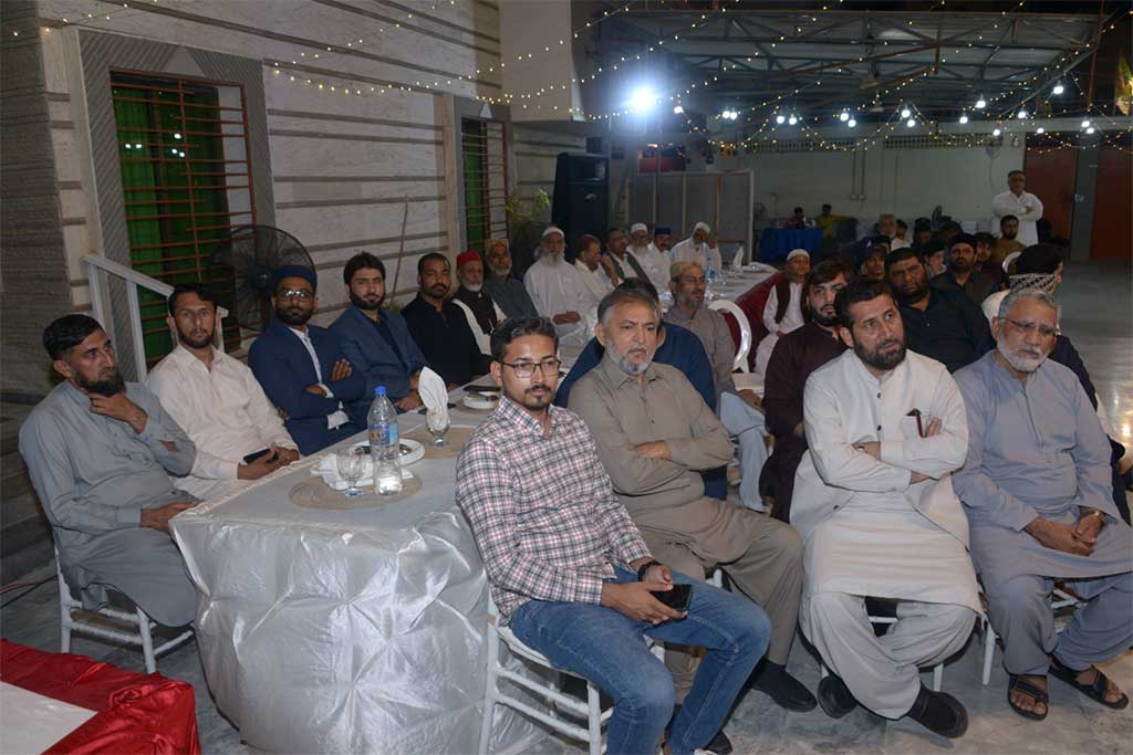 A dinner in honor of Dr Hassan Qadri by Haji M Idrees Karachi