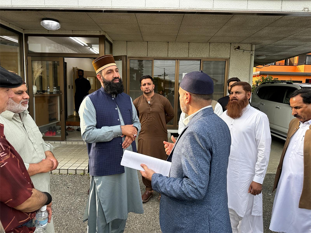 Allama Rana Nafis Qadri received welcome on his arrival at Japan