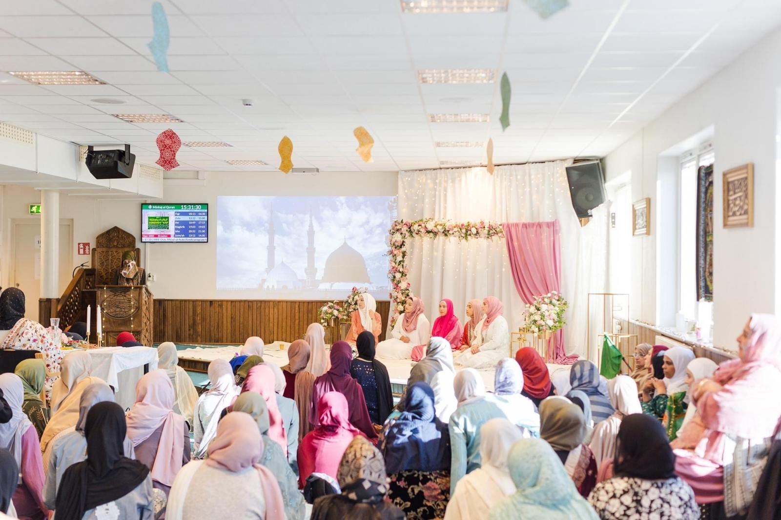 Basima Hassan Qadri addressing Mawlid un Nabi Conference in Norway