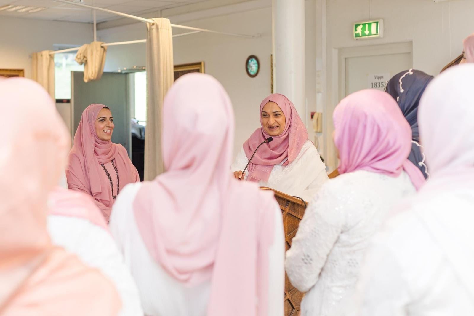 Basima Hassan Qadri addressing Mawlid un Nabi Conference in Norway