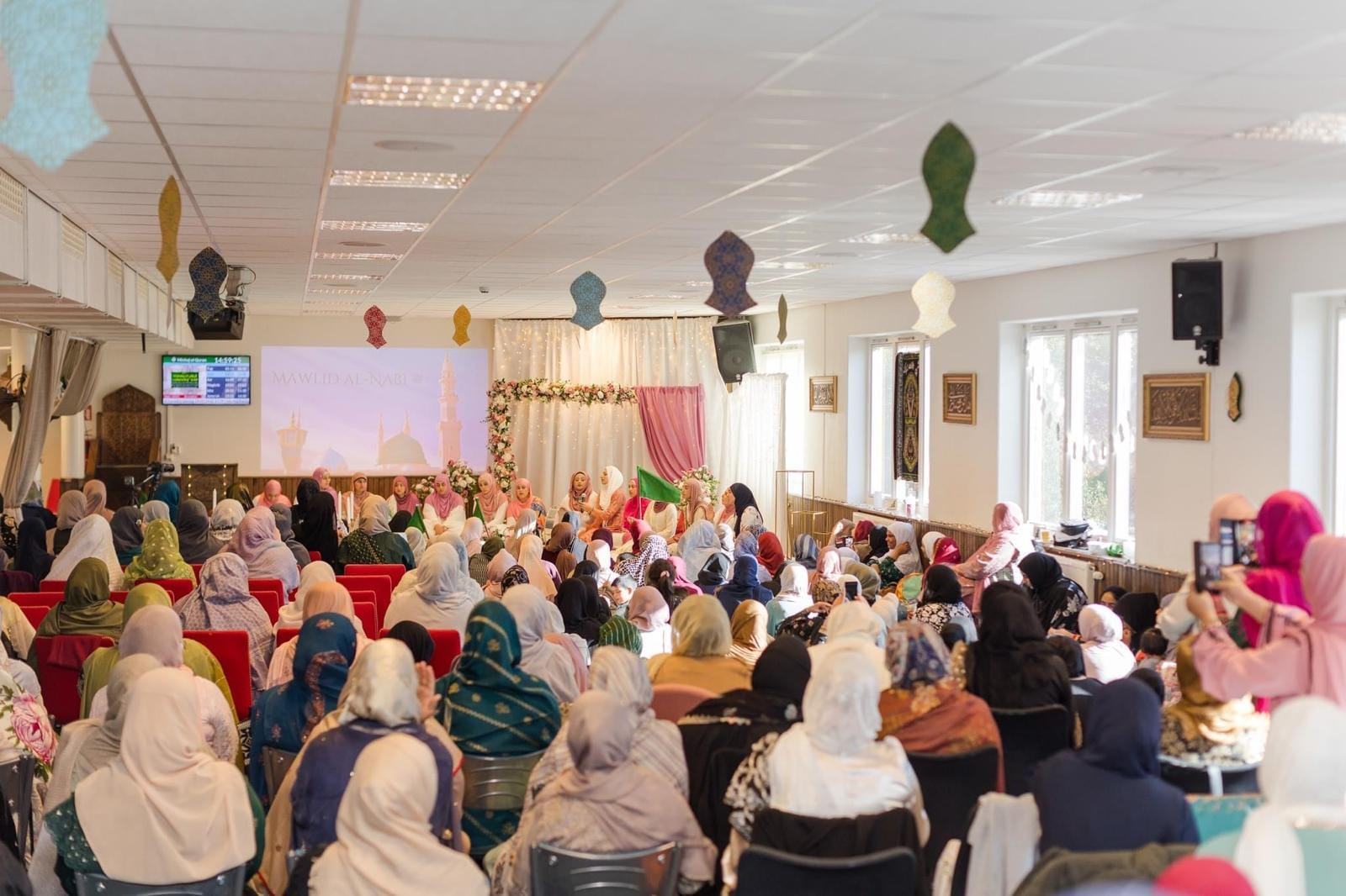 Basima Hassan Qadri addressing Mawlid un Nabi Conference in Norway