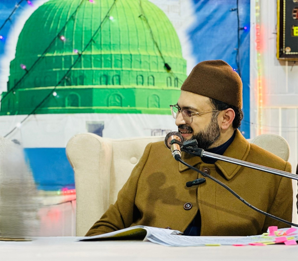 Dr-Hasan-Qadri-addressing Milad un Nabi Conference Anopheta Greece