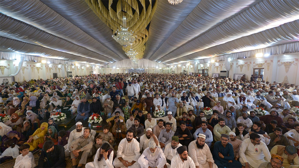 Dr Hassan Qadri Addresses Milad e Mustafa Conference in Sheikhupura