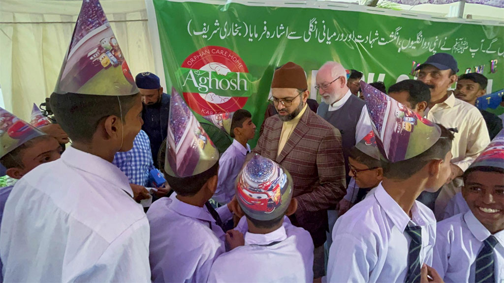 Dr Hassan Qadri Met with Aghosh Orphan Childrens Karachi