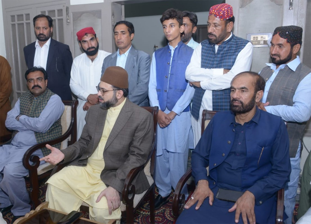 Dr Hassan Qadri Met with member of MQi Mianwali